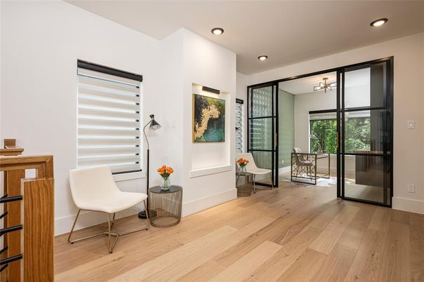 Interior, Recessed Lighting, Wood Texture Flooring