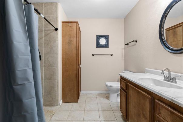 Bathroom, Interior