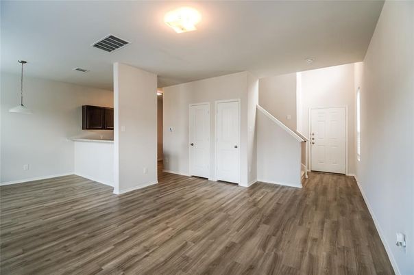 Empty room, Interior, Pendant Lights, Wood Texture Flooring
