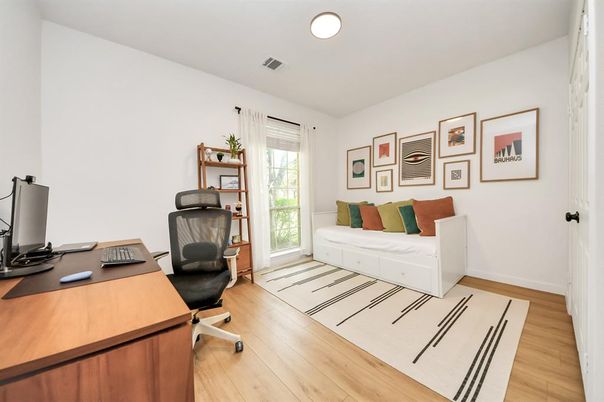 Home Office, Interior, Recessed Lighting, Wood Texture Flooring
