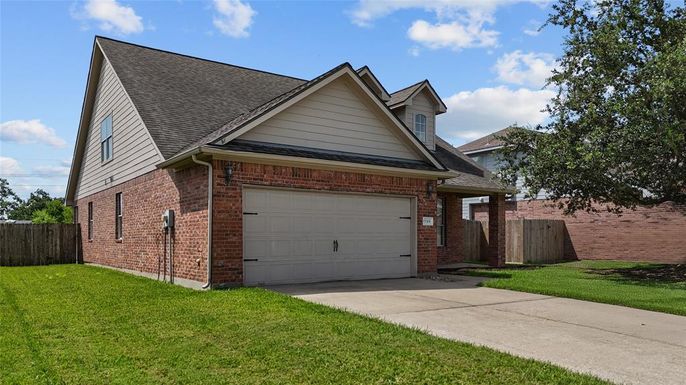 Attached, Exterior, Facade, Brick Facade, Brick Traditional