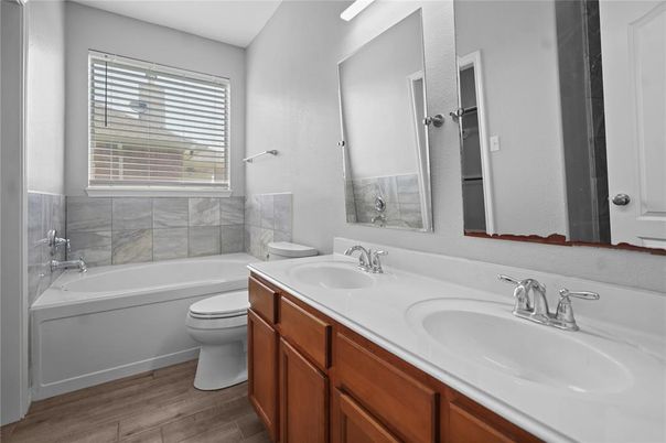 Bathroom, Dual Sink Vanities, Interior, Wood Texture Flooring