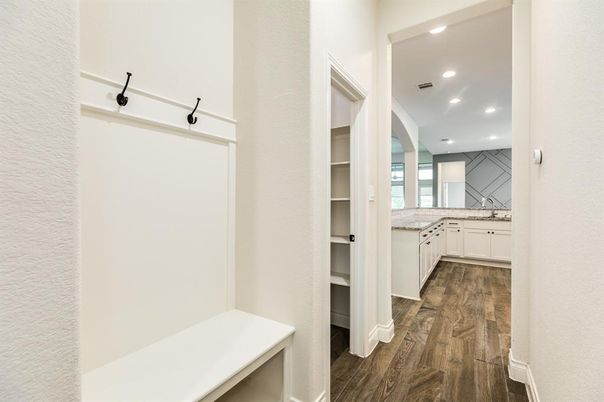 Interior, Recessed Lighting, Walk-in Closets, Wood Texture Flooring