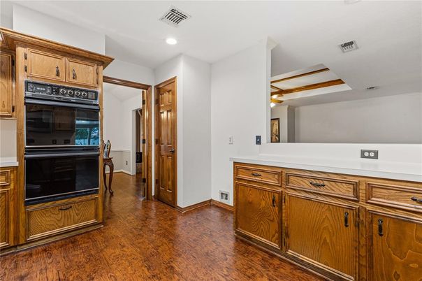 Interior, Kitchen, Recessed Lighting, Wood Texture Flooring