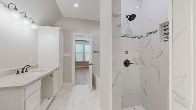 Bathroom, Interior, Marble, Marble Walls, Recessed Lighting