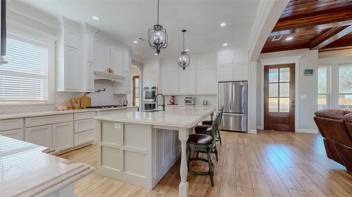 Interior, Kitchen, Pendant Lights, Recessed Lighting, Stainless Steel Appliances, Wooden Beams, Wooden Ceilings, Wood Texture Flooring