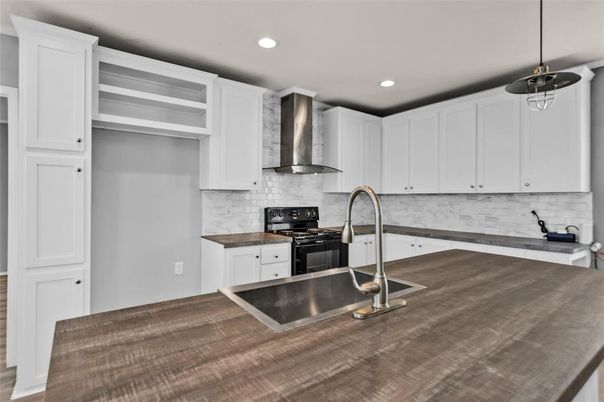 Interior, Kitchen, Pendant Lights, Recessed Lighting, Wood Texture Flooring