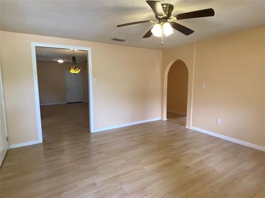 Empty room, Interior, Pendant Lights, Wood Texture Flooring