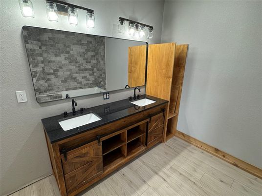Bathroom, Dual Sink Vanities, Interior, Wood Texture Flooring