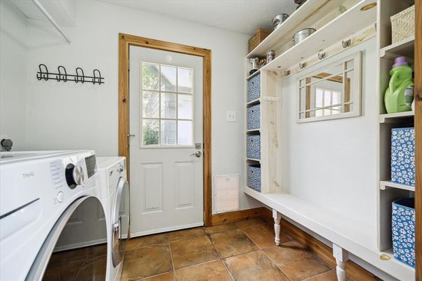 Interior, Washer
