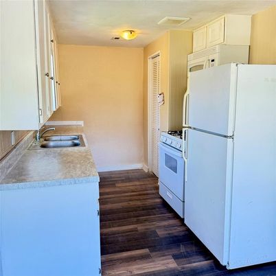 Interior, Kitchen, Wood Texture Flooring