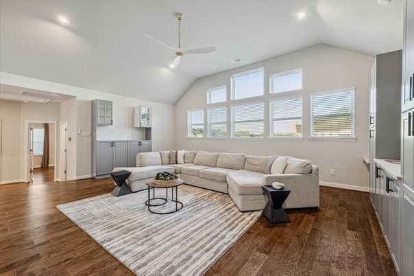 Interior, Living room, Recessed Lighting, Wood Texture Flooring