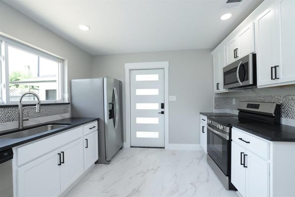 Interior, Kitchen, Marble, Recessed Lighting, Stainless Steel Appliances