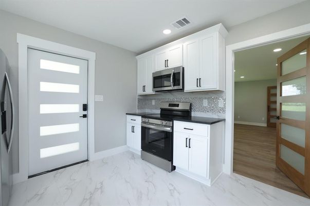 Interior, Kitchen, Marble, Recessed Lighting, Stainless Steel Appliances