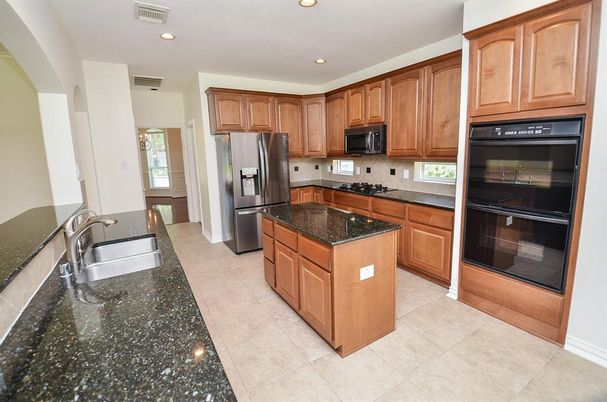 Interior, Kitchen, Recessed Lighting
