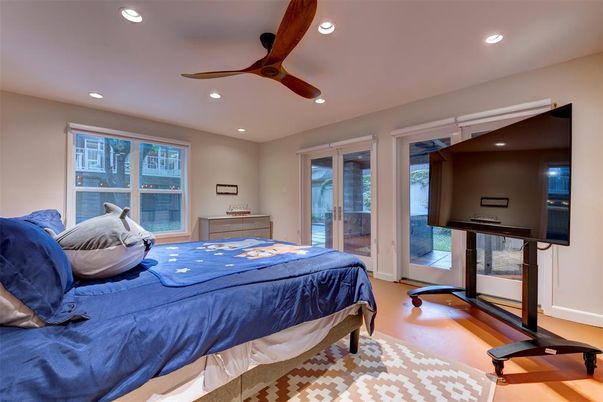 Bedroom, Interior, Recessed Lighting