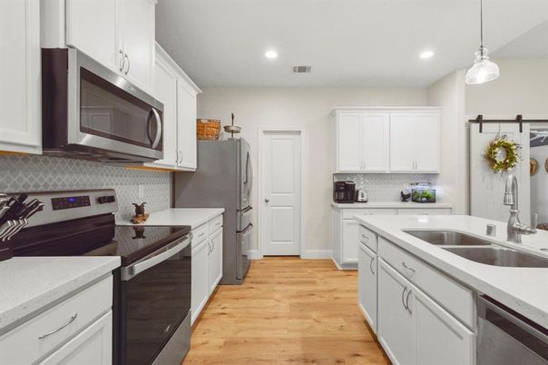 Interior, Kitchen, Pendant Lights, Recessed Lighting, Wood Texture Flooring