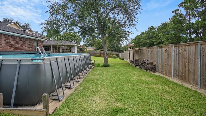 Backyard, Exterior, Pool