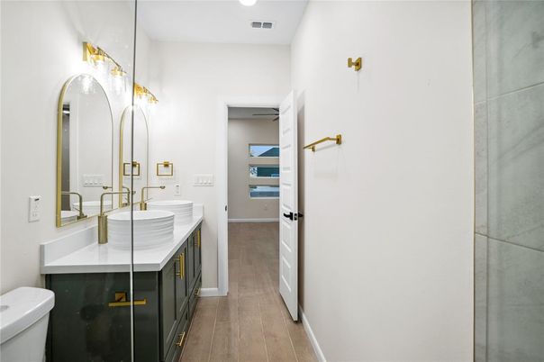 Bathroom, Dual Sink Vanities, Interior, Wood Texture Flooring