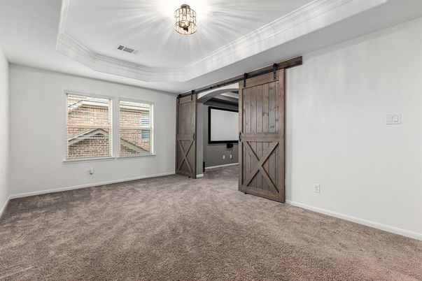 Empty room, Interior, Projection Screen