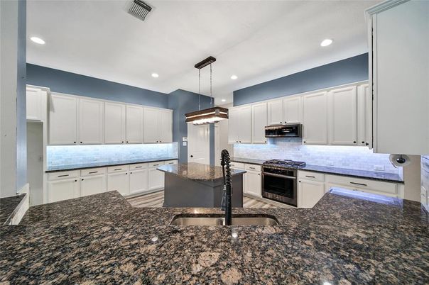 Interior, Kitchen, Pendant Lights, Recessed Lighting
