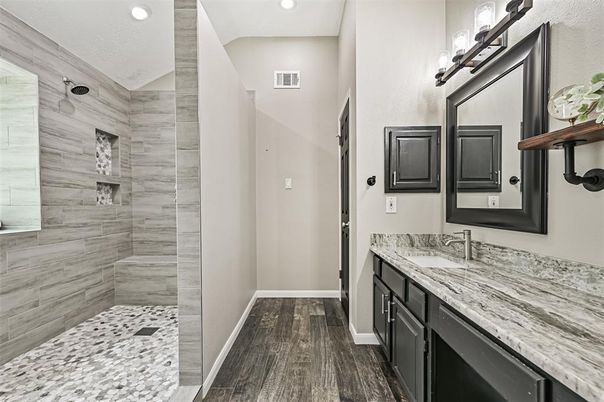 Bathroom, Interior, Recessed Lighting, Wood Texture Flooring