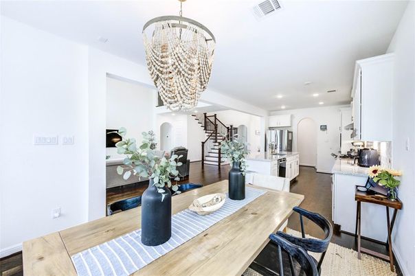Chandelier, Dining room, Interior, Kitchen, Recessed Lighting, Wood Texture Flooring