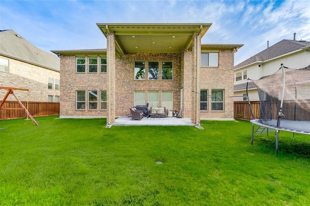 Backyard, Exterior, Playground