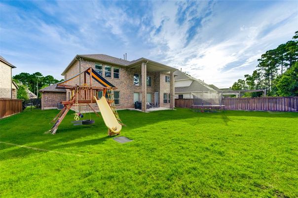 Backyard, Exterior, Playground