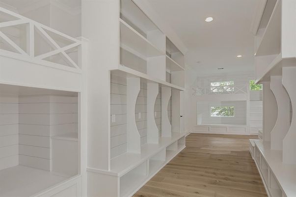 Interior, Recessed Lighting, Walk-in Closets, Wood Texture Flooring