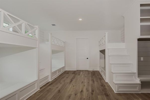Interior, Recessed Lighting, Walk-in Closets, Wood Texture Flooring