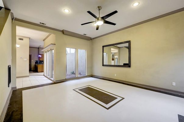 Empty room, Interior, Recessed Lighting