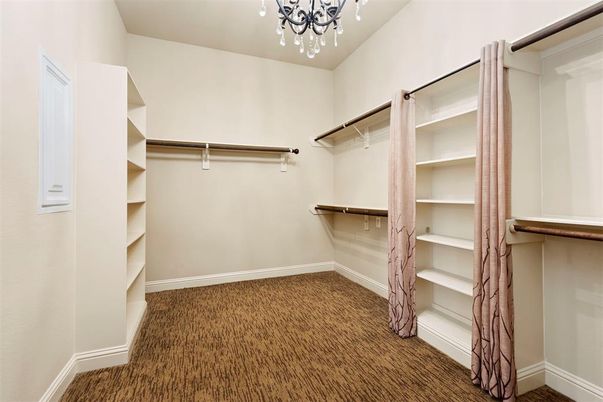 Interior, Walk-in Closets