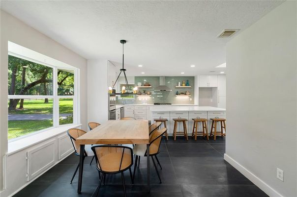Dining room, Interior, Kitchen, Pendant Lights, Recessed Lighting