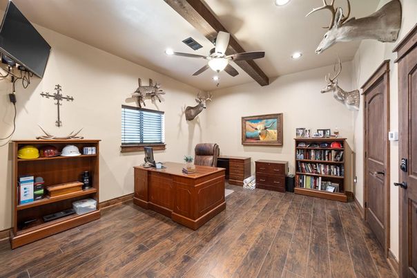 Home Office, Interior, Pendant Lights, Recessed Lighting, Wood Texture Flooring
