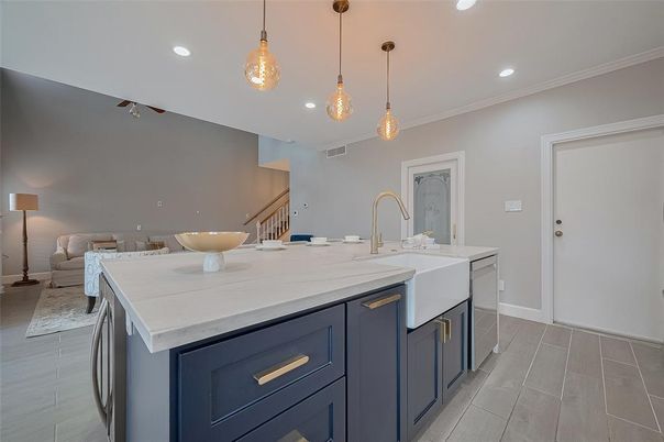 Interior, Kitchen, Pendant Lights, Recessed Lighting, Wood Texture Flooring