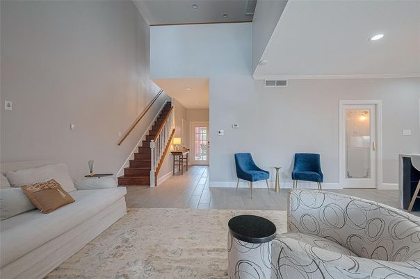 Interior, Recessed Lighting, Wood Texture Flooring
