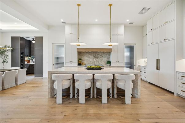 Dining room, Interior, Kitchen, Pendant Lights, Recessed Lighting, Wood Texture Flooring