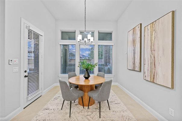 Chandelier, Dining room, Interior, Marble, Pendant Lights