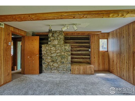Empty room, Interior, Stone Walls, Wooden Walls