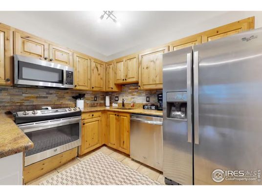 Interior, Kitchen, Stainless Steel Appliances