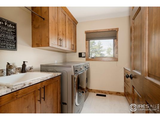 Interior, Washer