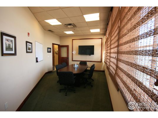 Dining room, Interior, Recessed Lighting