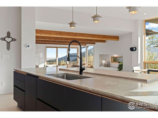 Interior, Pendant Lights, Recessed Lighting, Wooden Beams