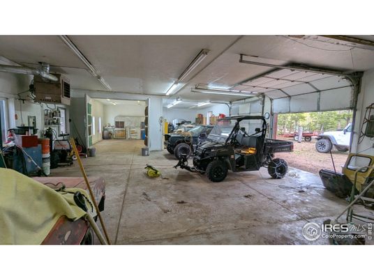 Fitness Equipment, Garage, Interior