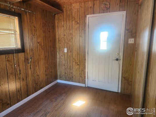 Empty room, Interior, Wood Texture Flooring, Wooden Walls