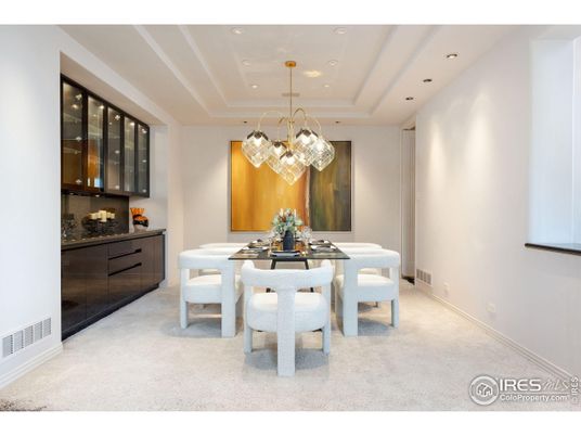 Dining room, Interior, Pendant Lights, Recessed Lighting