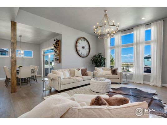Chandelier, Dining room, Interior, Living room, Pendant Lights, Recessed Lighting, Wood Texture Flooring