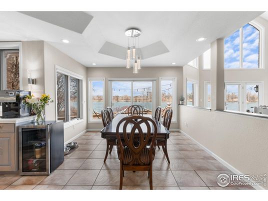 Dining room, Interior, Recessed Lighting, Water