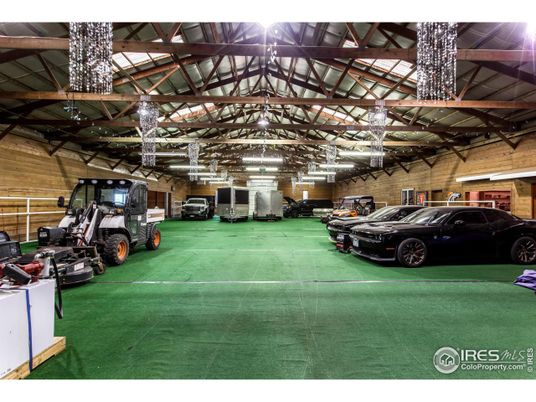 Garage, Interior, Stone Walls